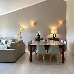 Villa 3 Dans Avec Piscine *