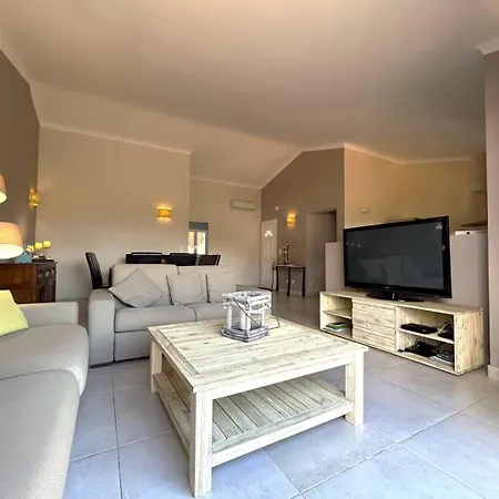 3 Dans Avec Piscine ヴィラ