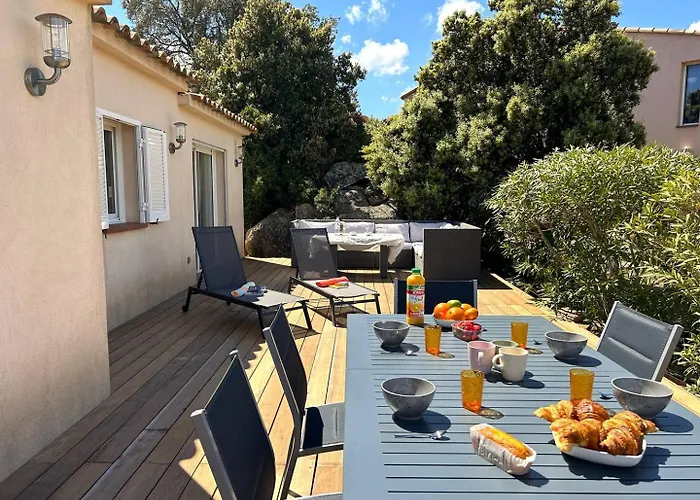 Villa 3 Dans Avec Piscine *