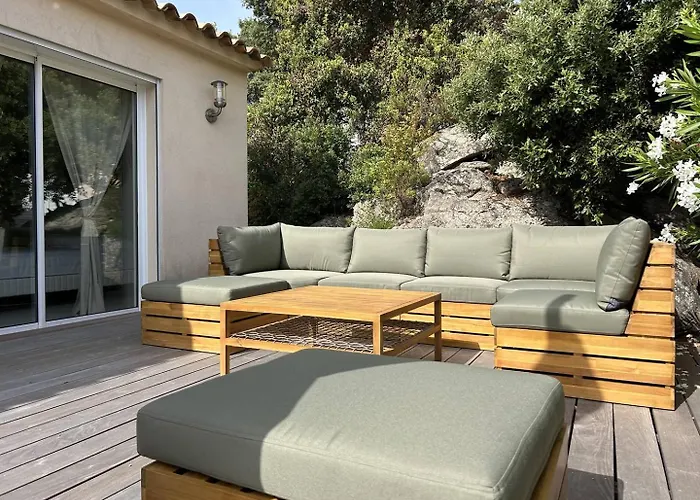 3 Dans Avec Piscine Villa